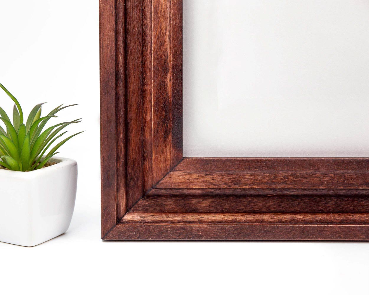 Modern trendy must have picture frame for artwork and photography. Elegant Antique Style Wooden Gallery Frame, Superior Flat Picture Frame, Custom Size A4, A3, 8x10, 9x12, 11x14, 11x17, 18x24, 16x20, 24x18