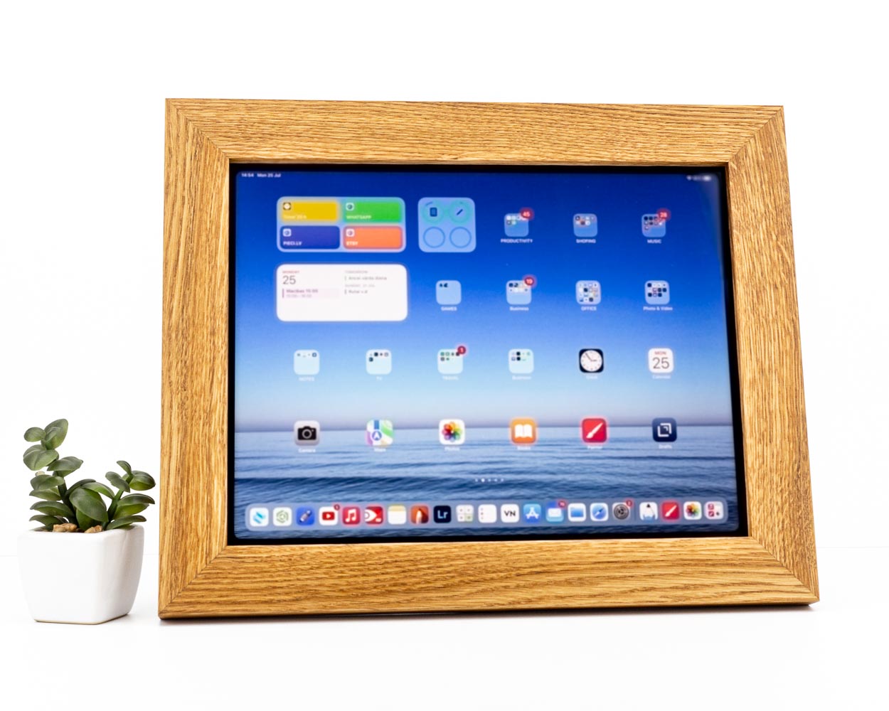 Frame for ipad Air 13. Frame for iPad, Oak Hardwood Tablet Mounting Frame, Holder for iPad Wall, Wood Tablet Stand, Planner for iPad, Tablet Display Frame,
