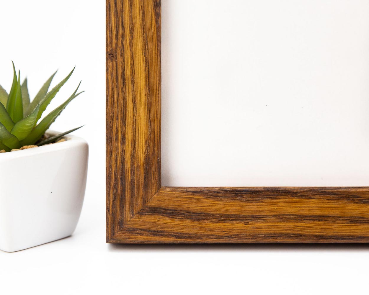 Brown Oak Wood Picture Frame, Rustic Oak Photo Frame, Custom Photo Frame for Wall Art A4, A2, 5x7, 8x10, 8.5x11, 9x12, 10x14, 11x17, 16x20